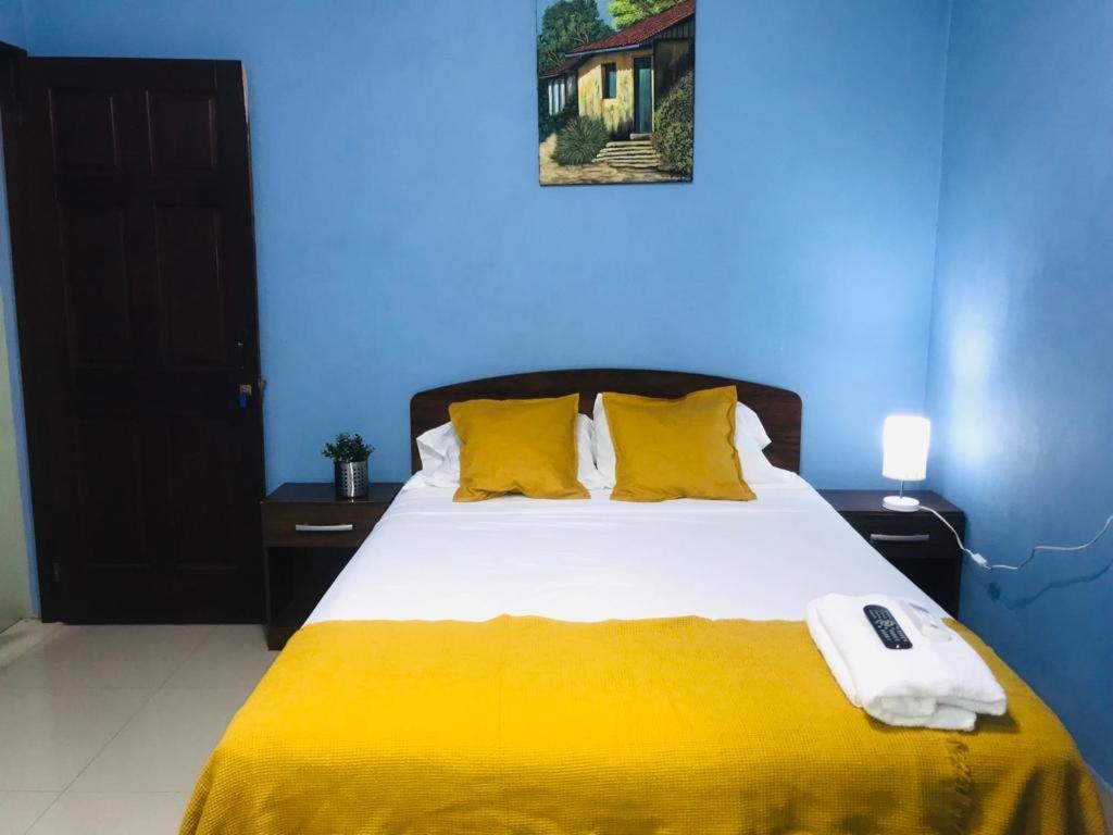 Hotel Casa Blanca León المظهر الخارجي الصورة