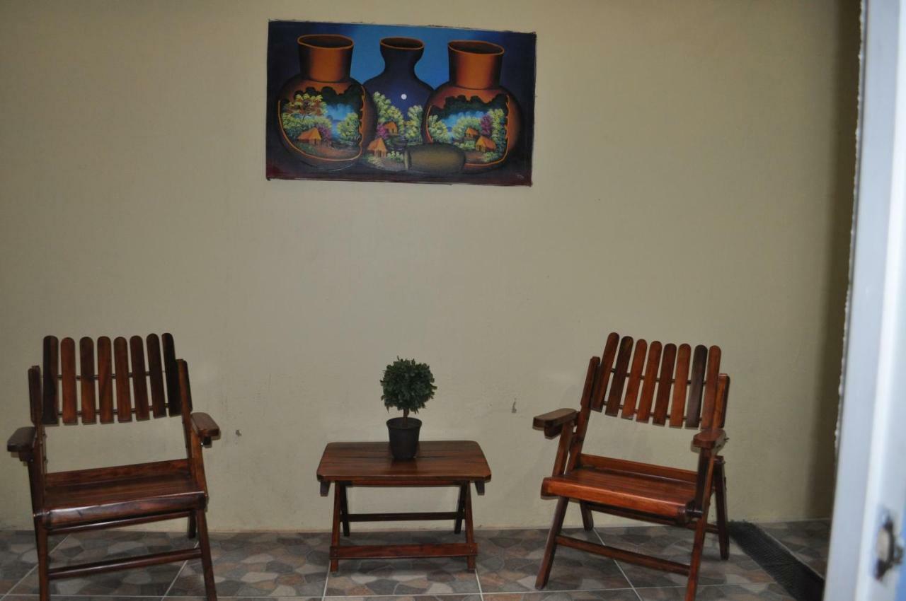 Hotel Casa Blanca León المظهر الخارجي الصورة