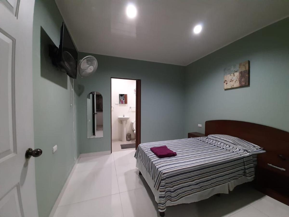 Hotel Casa Blanca León المظهر الخارجي الصورة