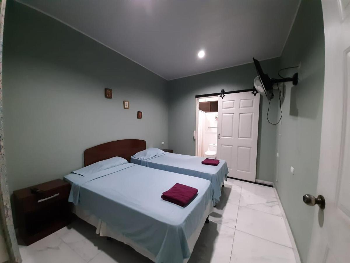 Hotel Casa Blanca León المظهر الخارجي الصورة
